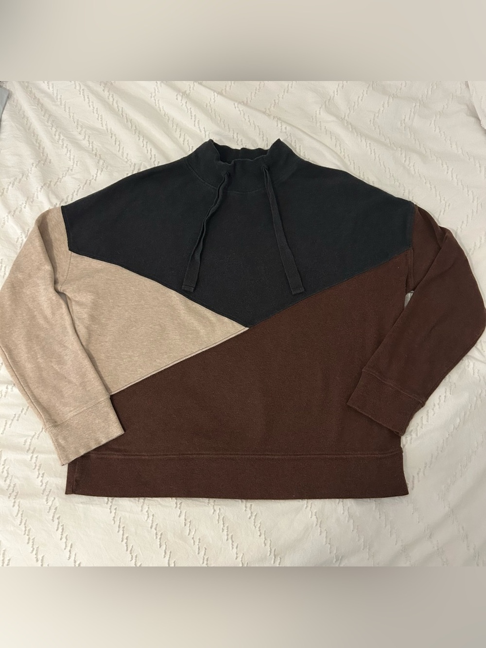 Pact Women’s Airplane Colorblock Pullover Size Medium 100% Organic Cotton Brown